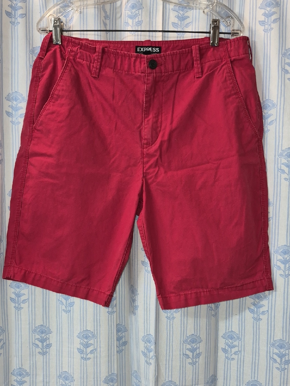 Express Mens Red Chino Dress Casual Shorts Sz 33